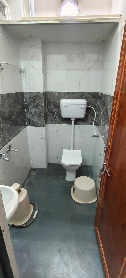 Hotel Anjali Ujjain Ngoại thất bức ảnh